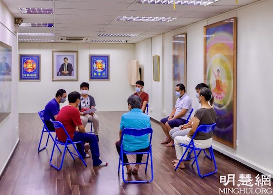Image for article Singapore: New Practitioners Benefit from Nine-Day Falun Dafa Class