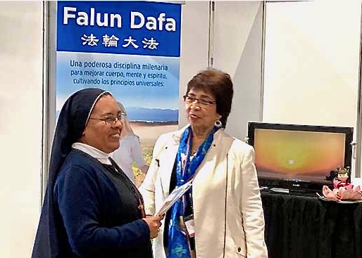 Image for article Mexico: Introducing Falun Dafa at the XIV World Congress of Families