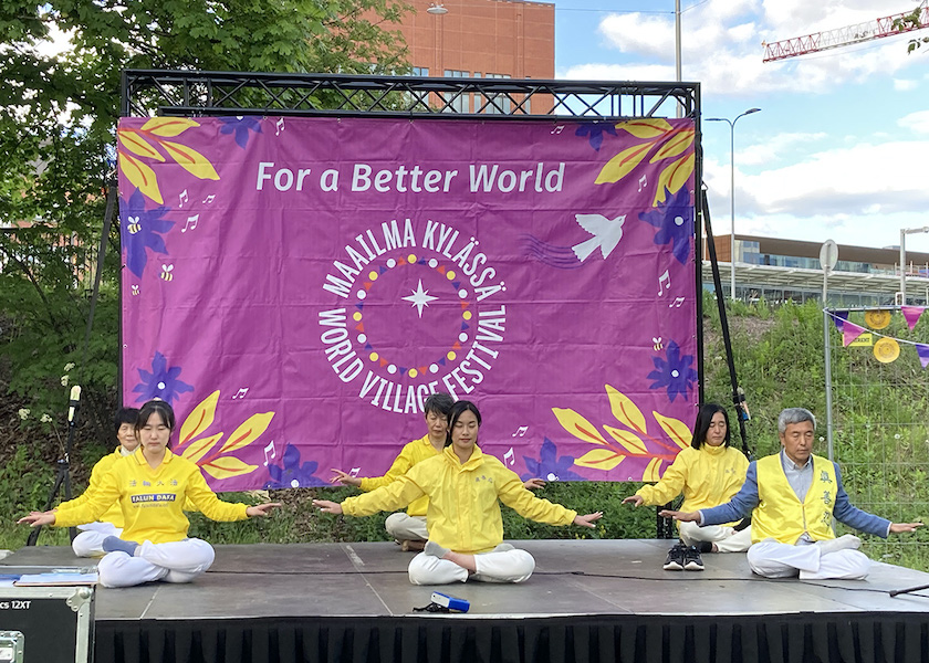 Image for article Finland: People Learn about Falun Dafa at World Village Cultural Festival