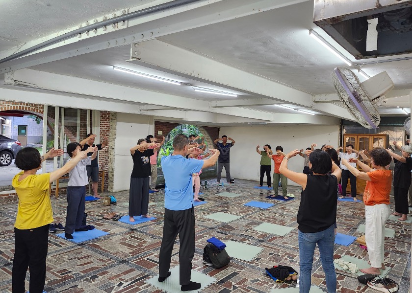 Image for article Yulin, Taiwan: “Practicing Falun Dafa Helps Others and Benefits Oneself”