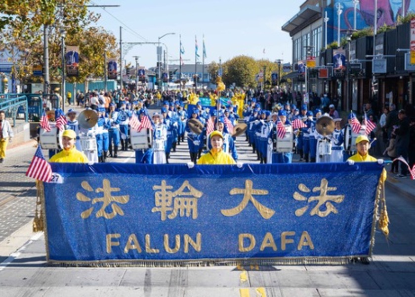 Image for article San Francisco, California: Falun Dafa Praised During Veterans Day Parade