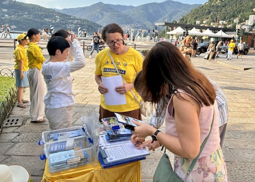 Image for article Italy: Introducing Falun Dafa in Four Cities