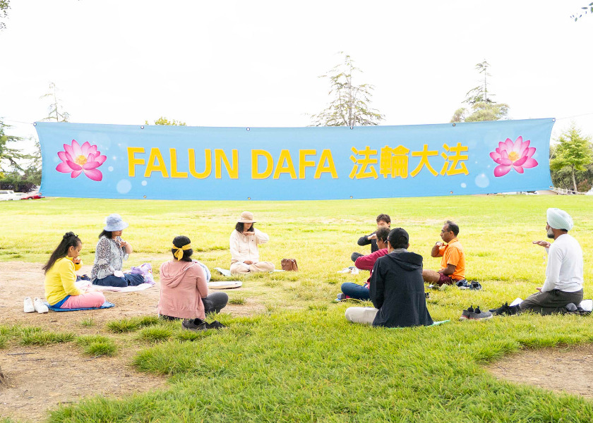 Image for article Fremont, California: People Enjoy Free Falun Dafa Class