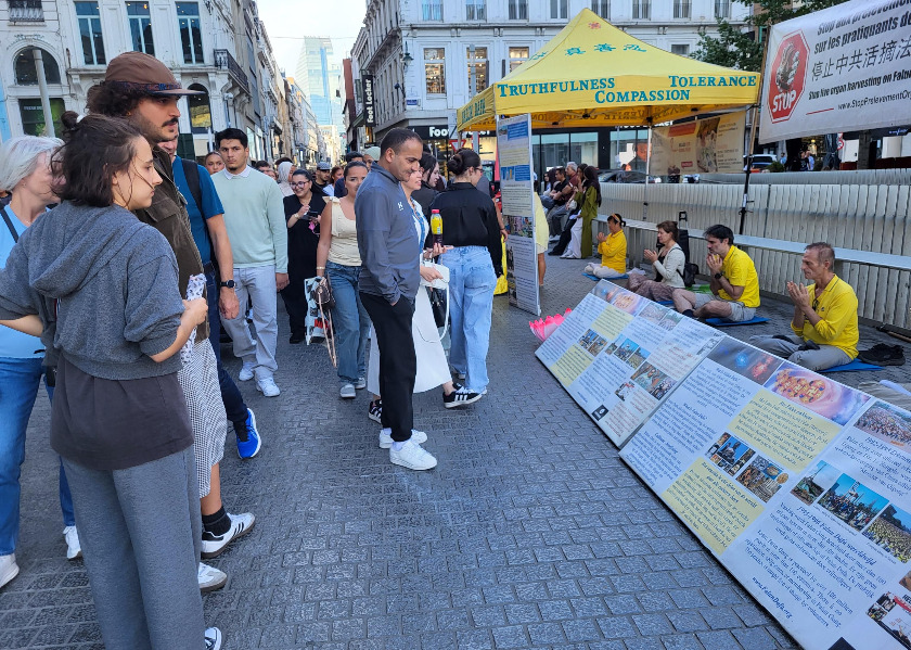 Image for article Belgium: People Condemn the Persecution of Falun Dafa During Event in Brussels