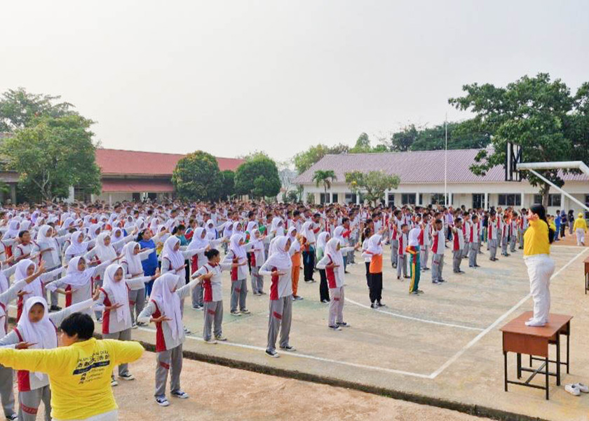 Image for article Indonesia: Practitioners Invited to Introduce Falun Dafa to a School and Community Center